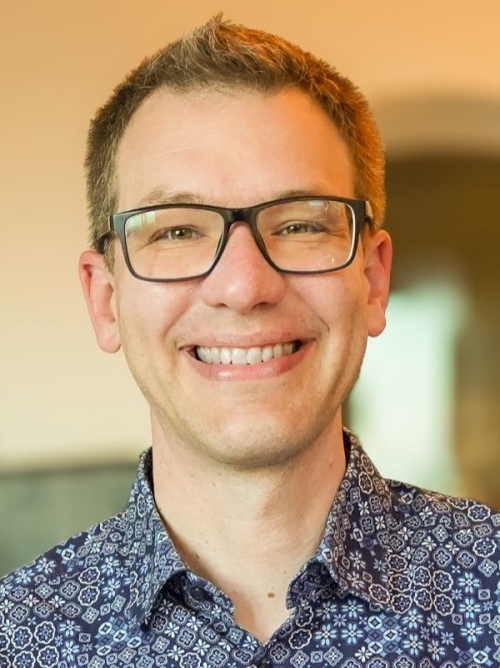 Sven Raters, 2. Sekretär/in